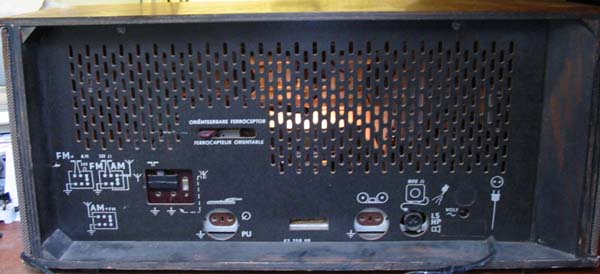 B5X74A achterzijde
